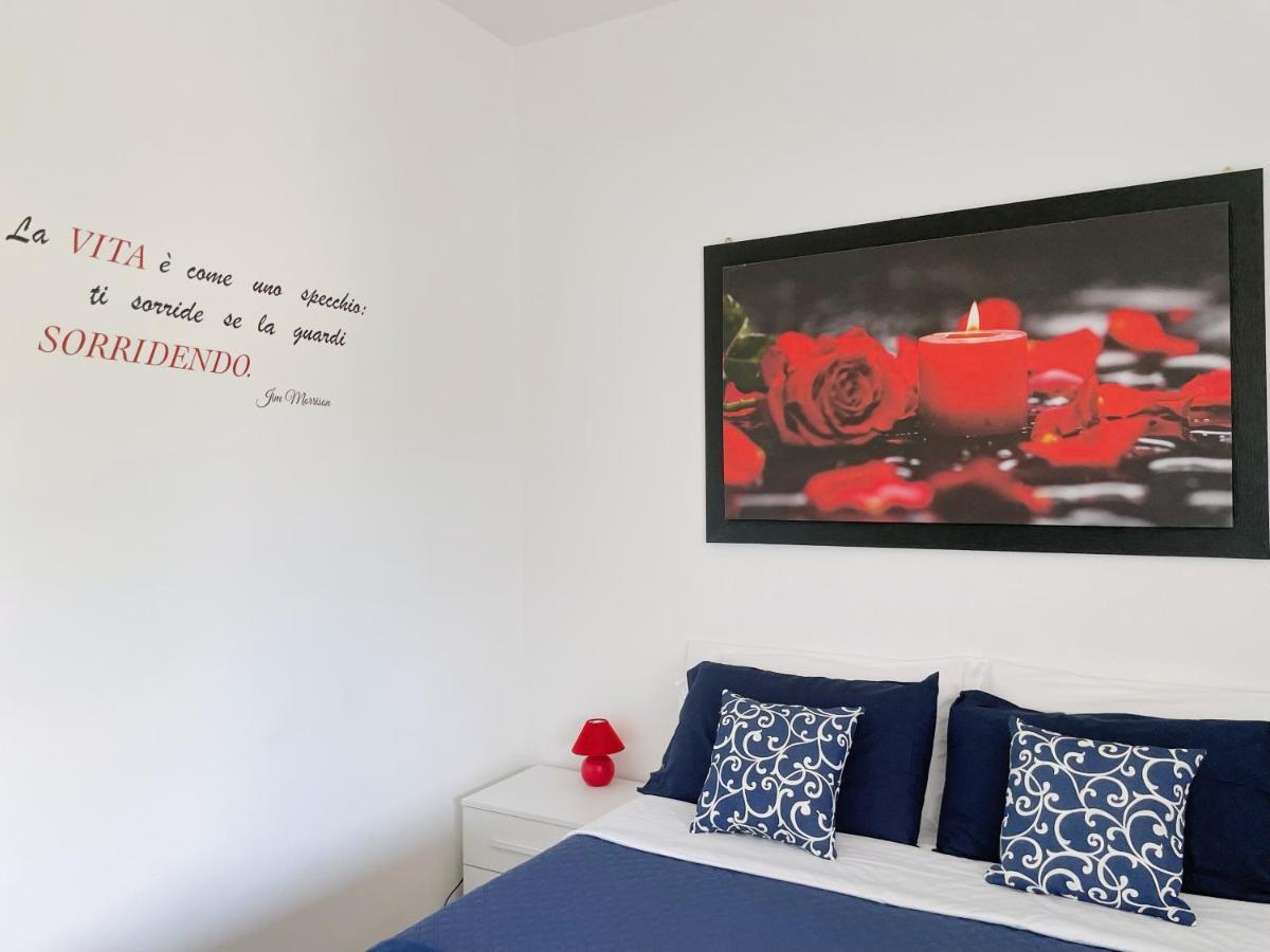 Confortini Rooms Sunday Verona Exterior photo